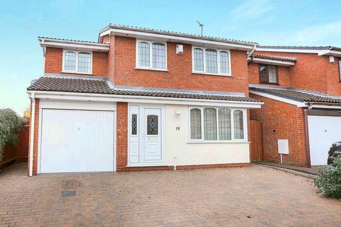 4 Bedroom Detached House To Rent In St. Andrews Drive, Perton, Wolverhampton, WV6