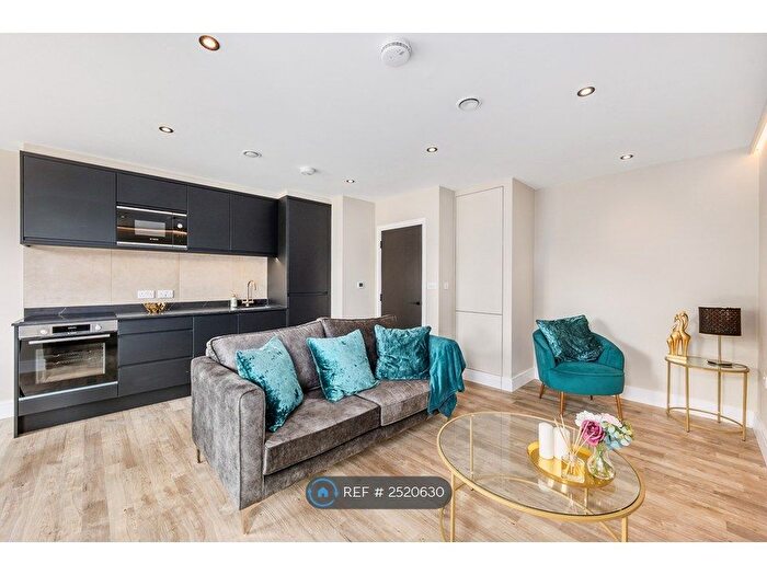 2 Bedroom Flat To Rent In Boston Road, London, W7