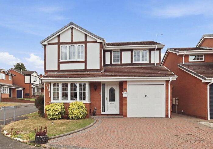 4 Bedroom Detached House For Sale In Skeldale Drive, Chesterfield, S40