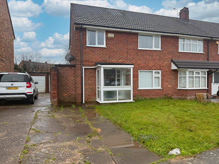 3 Bedroom End Of Terrace House For Sale In Mill Park Drive, Wirral, CH62