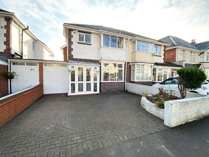 3 Bedroom Semi Detached House For Sale In Smirrells Road, Hall Green, B28