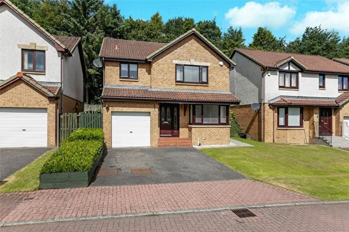 4 Bedroom Detached House For Sale In Waverley Crescent, Livingston, West Lothian, EH54