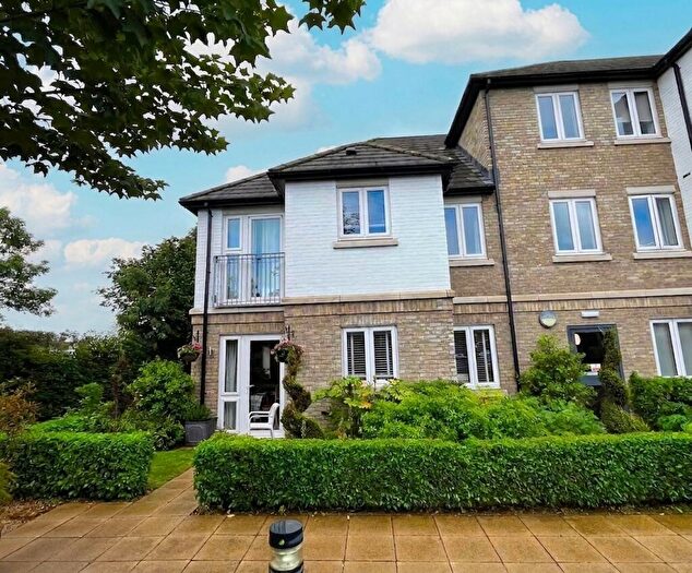1 Bedroom Apartment For Sale In Seymour Road, Trowbridge, BA14