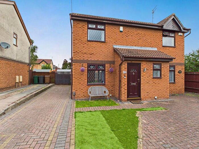 2 Bedroom Semi-Detached House For Sale In Caerhays Court, Stenson Fields, DE24