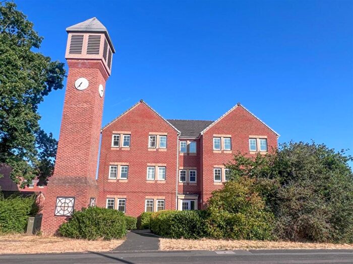 2 Bedroom Flat To Rent In Leek New Road, Stoke-On-Trent, ST2
