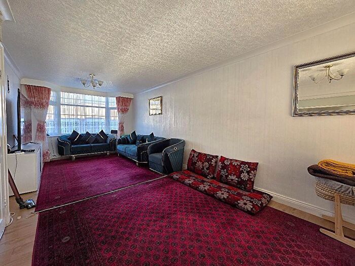 3 Bedroom Terraced House For Sale In Watersmeet Road, Wyken, CV2