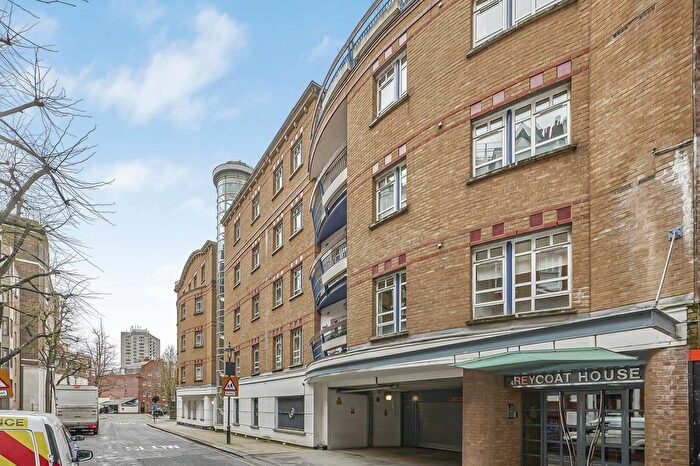 2 Bedroom Flat For Sale In Greycoat Street, Westminster, SW1P