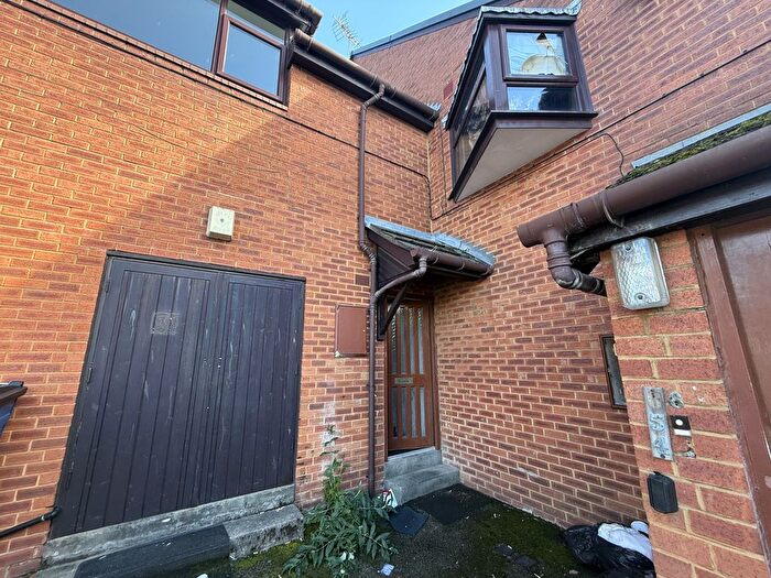 2 Bedroom Flat To Rent In Plungington Road, Preston, Lancashire, PR1