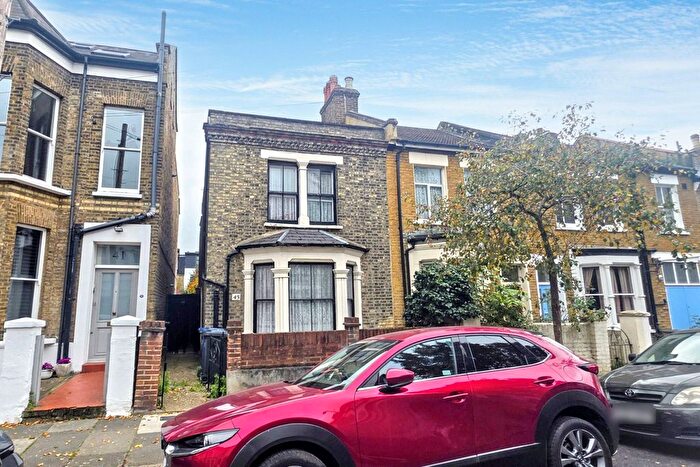 3 Bedroom End Of Terrace House For Sale In Rothschild Road, London, W4