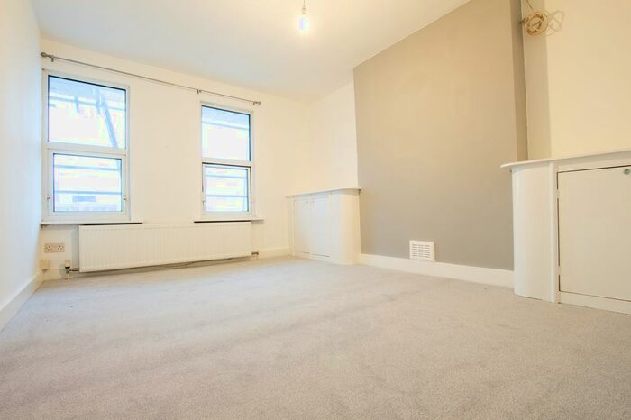 1 Bedroom Flat To Rent In Alma Road, Sidcup DA14
