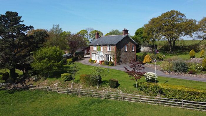 6 Bedroom Detached House For Sale In Chulmleigh, EX18