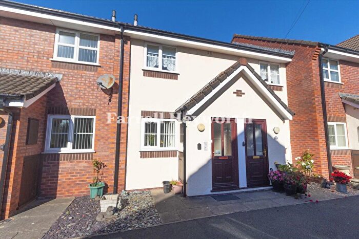 2 Bedroom Flat For Sale In Kingfisher Mews, Poulton Le Fylde, FY6