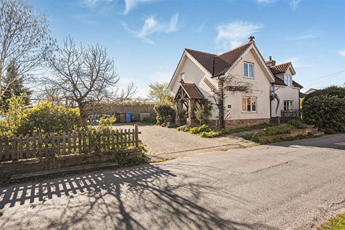 3 Bedroom Detached House For Sale In Church Road, Stutton, IP9