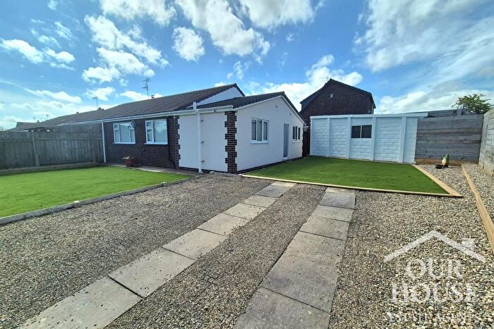 3 Bedroom Semi-Detached Bungalow For Sale In Chapel Garth, Skipsea, Driffield, YO25