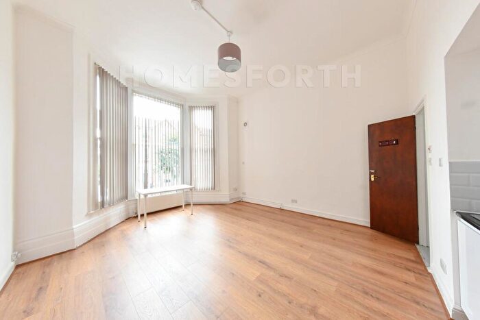 Studio To Rent In West End Lane, West Hampstead, NW6