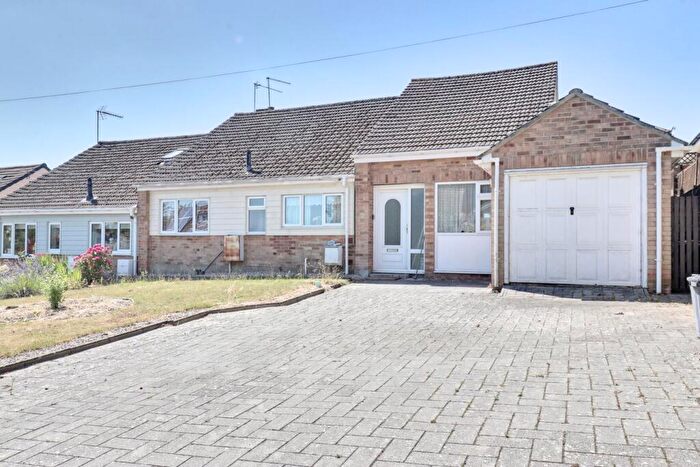 3 Bedroom Semi-Detached Bungalow For Sale In Sheering Mill Lane, Sawbridgeworth, CM21