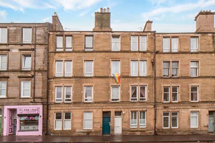 2 Bedroom Flat For Sale In /, Easter Road, Leith, Edinburgh, EH6