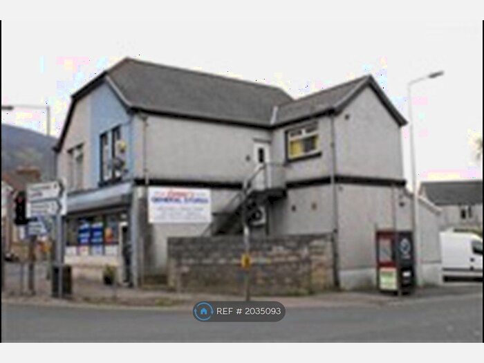2 Bedroom Maisonette To Rent In Partridge Rd, Tonypandy, CF40