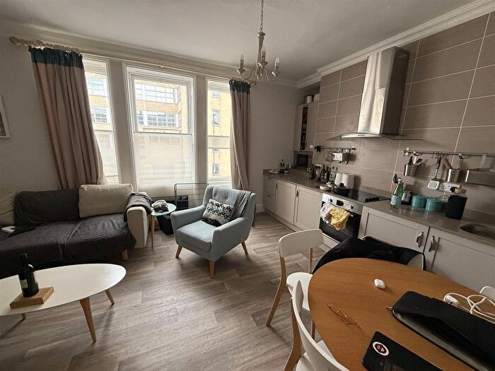1 Bedroom Flat To Rent In Charles Street, Bath, BA1