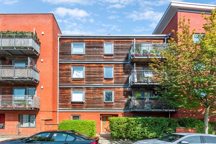2 Bedroom Flat To Rent In Havelock Street, Islington, N1