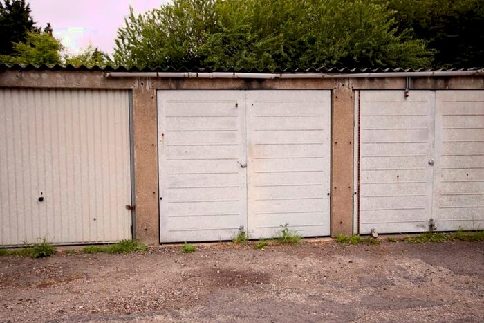 Garage / Parking To Rent In Coombe Drive Garage, Sittingbourne, ME10