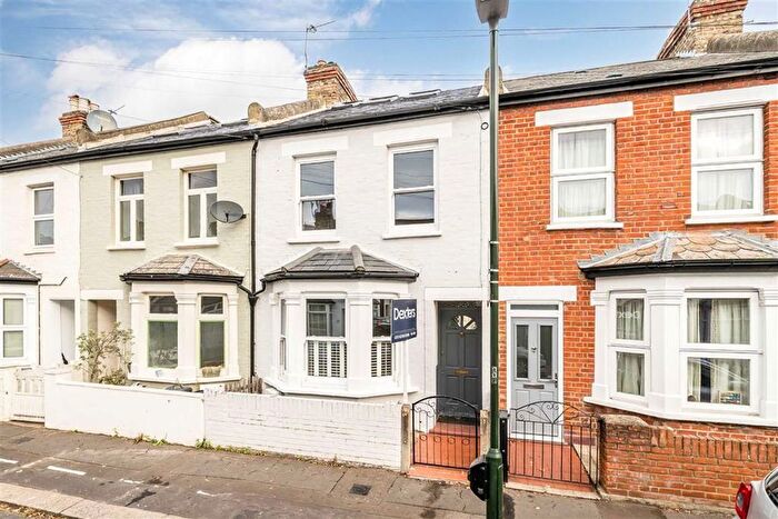 4 Bedroom Property For Sale In Stanley Gardens Road, Teddington, TW11