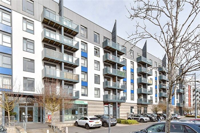 1 Bedroom Flat For Sale In Ocean Drive, Gillingham, Kent, ME7
