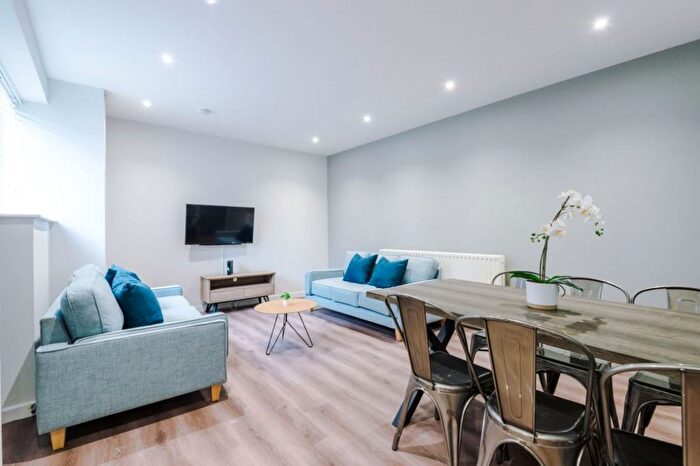 6 Bedroom Terraced House To Rent In Hunters Road, Newcastle, NE2