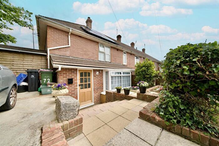 3 Bedroom Semi-Detached House For Sale In Rylands Lane, Weymouth, DT4