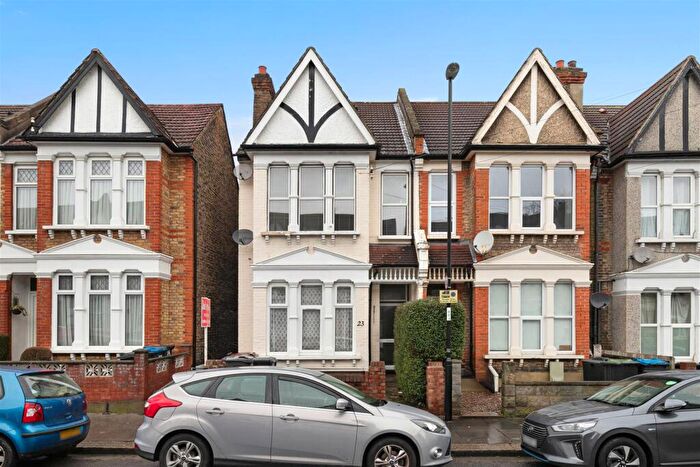 2 Bedroom Flat For Sale In Sangley Road, South Norwood, SE25
