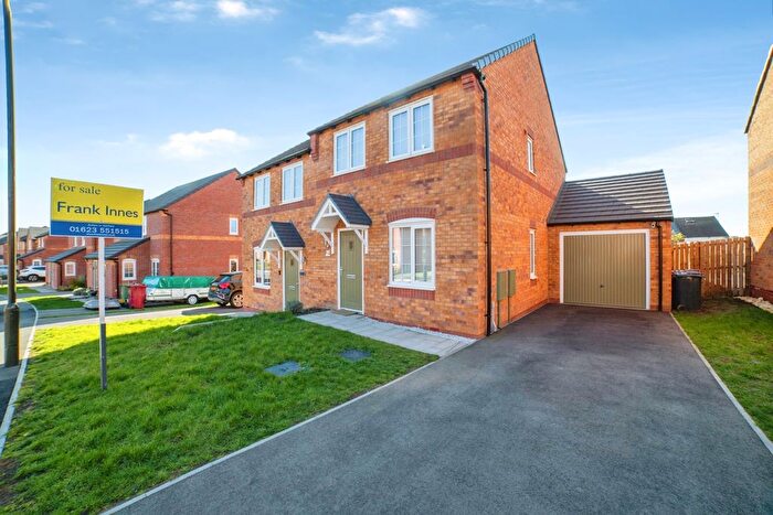 3 Bedroom Semi Detached House For Sale In Burmese Road, Pinxton, Nottingham, Derbyshire, NG16