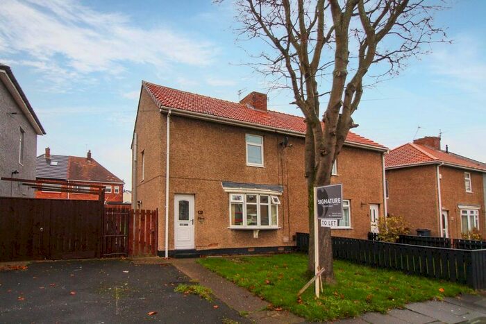 3 Bedroom Semi-Detached House To Rent In Park Avenue, Shiremoor, Newcastle Upon Tyne, NE27