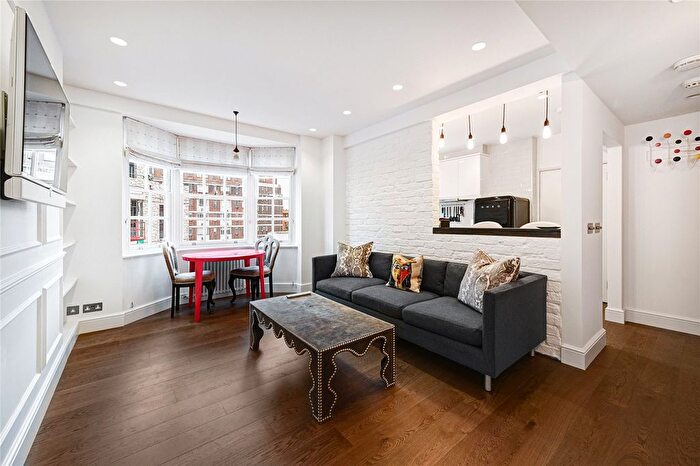 1 Bedroom Flat To Rent In Cranmer Court, Whiteheads Grove, London, SW3