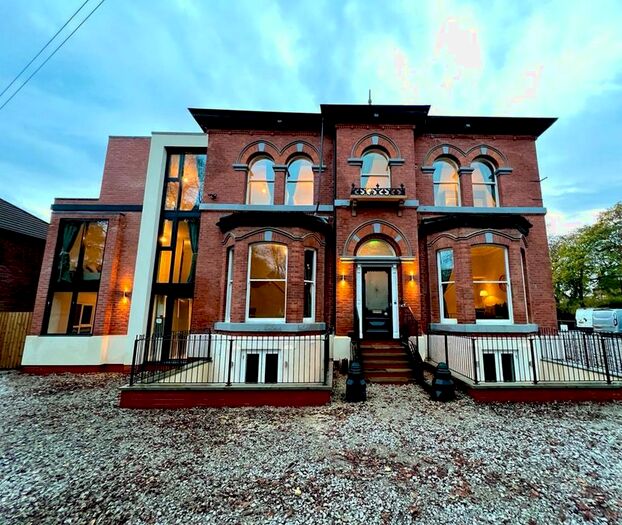 3 Bedroom Town House To Rent In Hamilton House, Ellesmere Road, Ellesmere Park, Manchester, M30