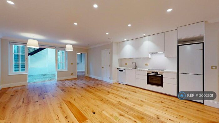 2 Bedroom Flat To Rent In St. Peter's Street, London, N1