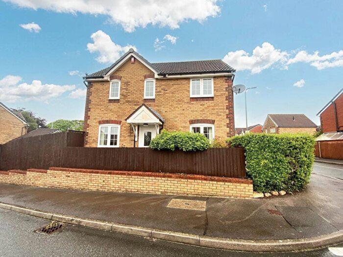 3 Bedroom Semi-Detached House To Rent In Kiln Way, Undy, NP26