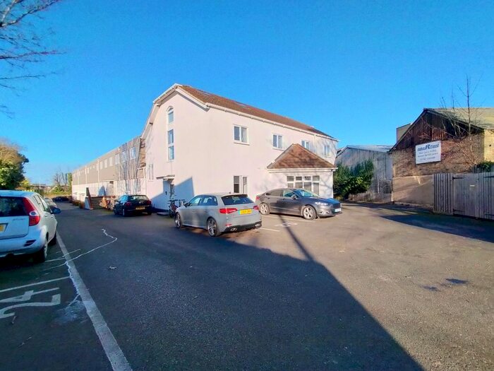 1 Bedroom Flat To Rent In Saddlers Place, Green Drift, Royston, SG8