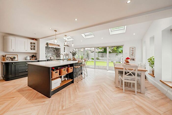 4 Bedroom Detached House For Sale In Hadleigh Close, Great Sankey, Warrington, Cheshire, WA5