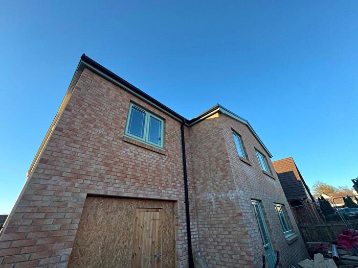 4 Bedroom Detached House For Sale In Gwaun Henllan, Ammanford, Carmarthenshire, SA18