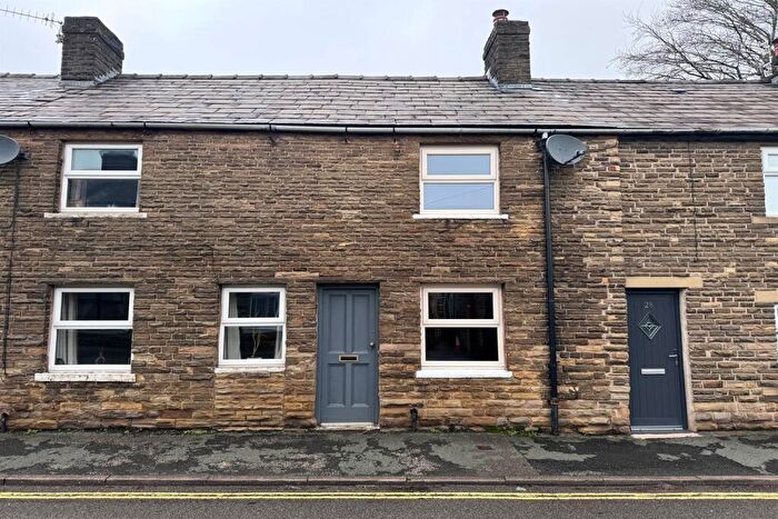 2 Bedroom Terraced House For Sale In Manchester Road, Chapel-En-Le-Frith, High Peak, SK23
