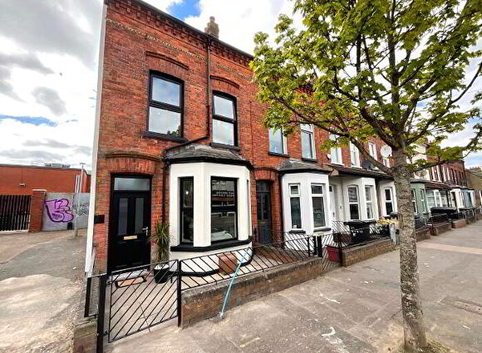 3 Bedroom End Of Terrace House For Sale In Bloomfield Avenue, Belfast, BT5