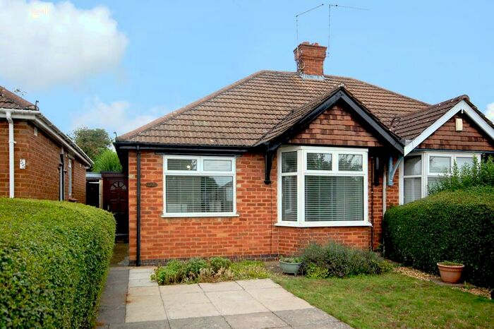 2 Bedroom Semi-Detached Bungalow To Rent In Knights Lane, Kingsthorpe Village, Kingsthorpe, NN2