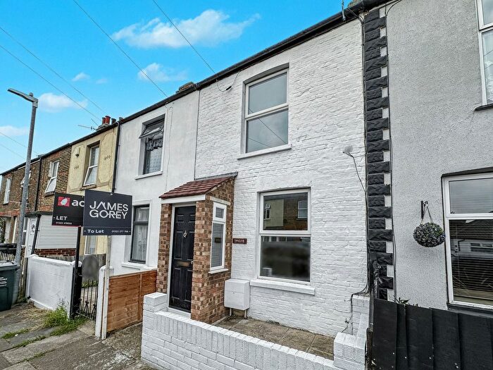 3 Bedroom Terraced House To Rent In Bayly Road, Dartford, DA1