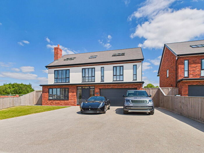 5 Bedroom Detached House For Sale In Greenfields Off Gaw Hill Lane, L39