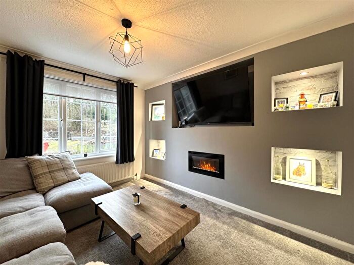 1 Bedroom Flat For Sale In Cherrytree Place, Strathaven, ML10