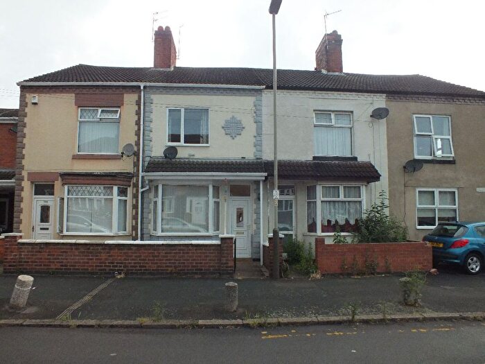 3 Bedroom Terraced House To Rent In Essex Road, Off Gipsy Lane, Leicester, LE4