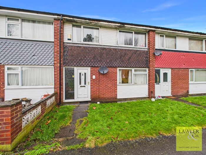 3 Bedroom Terraced House For Sale In Malham Court, Stockport, Cheshire, SK2