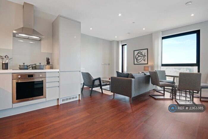 1 Bedroom Flat To Rent In Avalon Point, London, E14