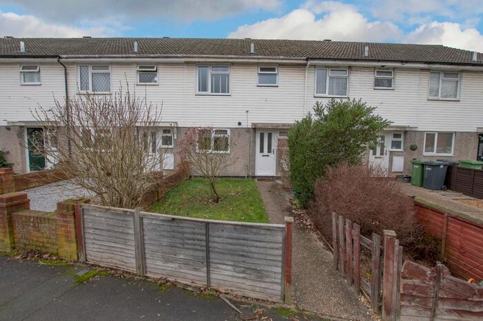 3 Bedroom Terraced House To Rent In Suffolk Drive, Chandler's Ford, Eastleigh SO53