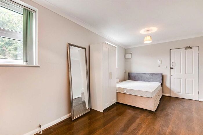 Studio To Rent In Salusbury Road, London, NW6